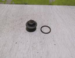 Пробка маслосливная для VW LT 2 96-06  запчасти бу