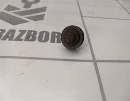 Болт для Renault Logan 2005-2014  запчасти бу