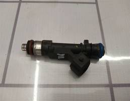 Форсунка инжекторная для Renault Logan 2005-2014  запчасти бу