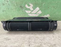 Дефлектор воздушный для Ford Escort /Orion 1995-1998  запчасти бу