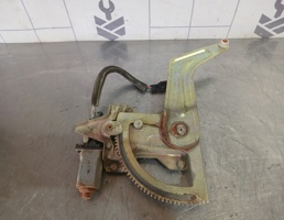 Стеклоподъемник электр. задний левый для Kia RIO 1 2000-2004  запчасти бу