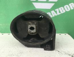 Опора двигателя правая для VW Golf 2 Jetta 2 83-92  запчасти бу