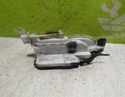 Замок двери передней левой для VW Golf 3 Vento 91-97  запчасти бу