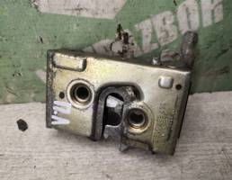 Замок двери передней левой для VW Passat B4 94-96  запчасти бу