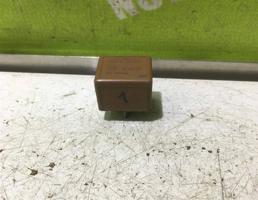 Реле для Opel Vectra B 1999-2002  запчасти бу