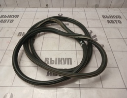 Уплотнитель для Skoda Yeti 2009-2018  запчасти бу