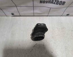 Уплотнитель для Audi A6 (C4) 1994-1997  запчасти бу