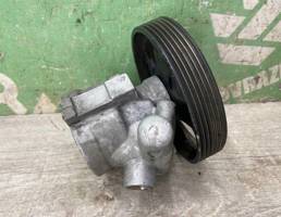 Насос гидроусилителя для BMW X3 F25 2010-2017  запчасти бу