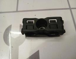 Кронштейн (сопут. товар) для BMW X3 F25 2010-2017  запчасти бу