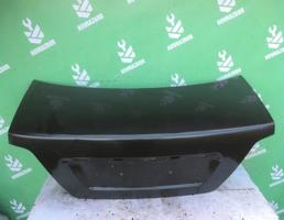 Крышка багажника для Volvo S40 95-98  запчасти бу