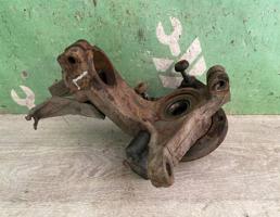 Кулак поворотный передний левый для Peugeot 206 98-12  запчасти бу