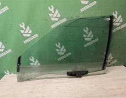 Стекло двери передней левой для Audi 80  90  B3  86-91  запчасти бу