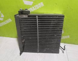 Испаритель кондиционера для Mitsubishi Galant 8  EA 97-03  запчасти бу