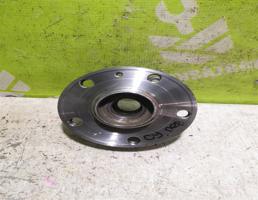 Ступица передняя для VW Caddy 3 2004-2015  запчасти бу