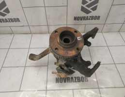 Кулак поворотный передний правый для VW Golf 3 Vento 91-97  запчасти бу