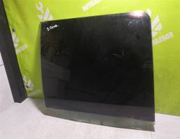 Стекло двери задней правой для VW Golf 3 Vento 91-97  запчасти бу