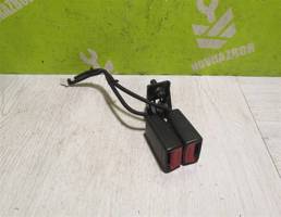 Ответная часть ремня безопасности для Hyundai i30 12-17  запчасти бу