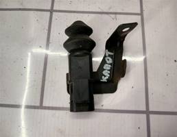 Выключатель концевой для Nissan Primera P11 96-02  запчасти бу