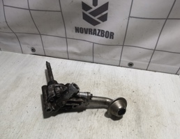 Насос масляный для VW Golf 3 Vento 91-97  запчасти бу