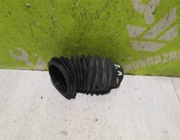 Пыльник для VW Golf 3 Vento 91-97  запчасти бу