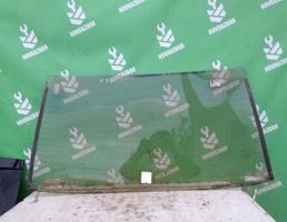 Стекло заднее для BMW 5-серия E28 81-87  запчасти бу