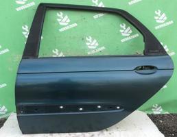 Дверь задняя левая для Renault Scenic 96-99  запчасти бу