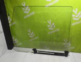 Стекло двери задней левой для BMW 5-серия E28 81-87  запчасти бу