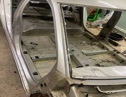 Стойка передней двери для Citroen C-Elysee 2012>  запчасти бу