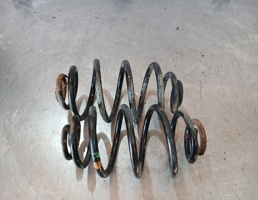 Пружина задняя для VW Passat B5 96-00  запчасти бу