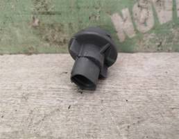 Патрон для Mitsubishi Space Wagon (N3,N4) 1991-2000  запчасти бу