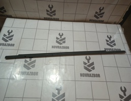 Молдинг стекла для Volvo 440 1992-1994  запчасти бу