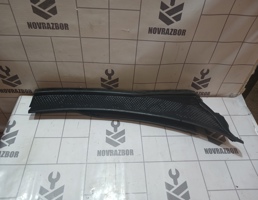 Решетка стеклоочистителя для Ford Focus 1 1998-2004  запчасти бу