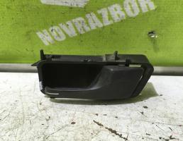 Ручка двери задней внутренняя правая для VW Passat  B3  1988-1993  запчасти бу