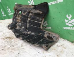 Пыльник двигателя для Toyota Corolla E10 1992-1997  запчасти бу