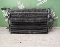 Радиатор кондиционера (конденсер) для VW Golf 4 Bora 97-05  запчасти бу