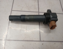 Катушка зажигания с наконечником для Suzuki SX4 2006-2013  запчасти бу