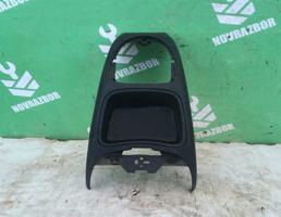 Консоль для Renault Megane 96-99  запчасти бу