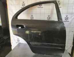 Дверь задняя правая для Nissan Almera N16 2000-2006  запчасти бу