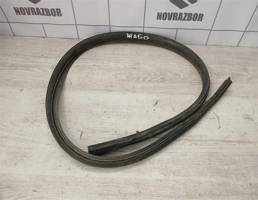 Уплотнитель для Ford Focus 2 08-11  запчасти бу