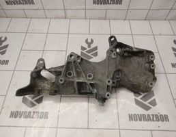 Кронштейн генератора для Renault Logan 2005-2014  запчасти бу