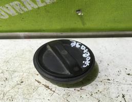 Крышка топливного бака для Kia Sportage 1994-2004  запчасти бу