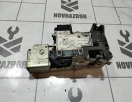 Замок двери передней правой для Ford Transit 06-13  запчасти бу