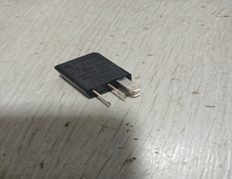 Реле для Opel Vectra B 1999-2002  запчасти бу