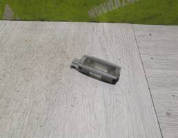 Плафон салонный для VW Passat B6 05-10  запчасти бу