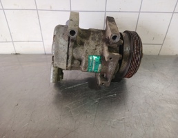 Компрессор кондиционера для Renault Clio 2 Symbol 1998-2008  запчасти бу