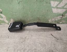 Ответная часть ремня безопасности для VW Caddy 3 2004-2015  запчасти бу