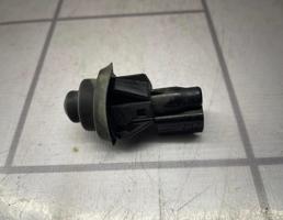 Выключатель концевой для Renault Logan 2 14-18  запчасти бу