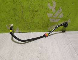 Трубка топливная для LADA VESTA 15-19  запчасти бу