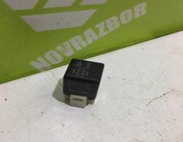 Реле для Toyota Corolla E10 1992-1997  запчасти бу