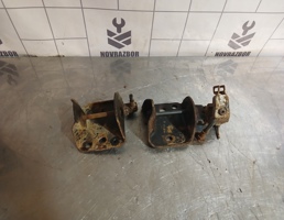 Кронштейн задней балки для VW Golf 3 Vento 91-97  запчасти бу